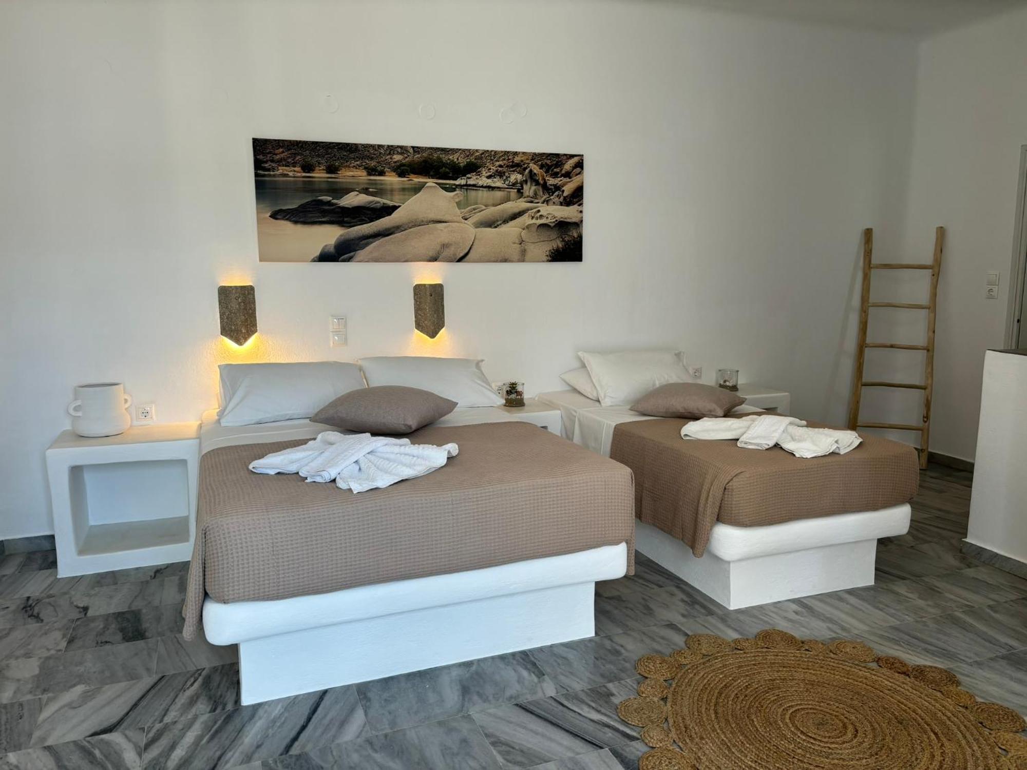 Magginas Studios Páros Dış mekan fotoğraf