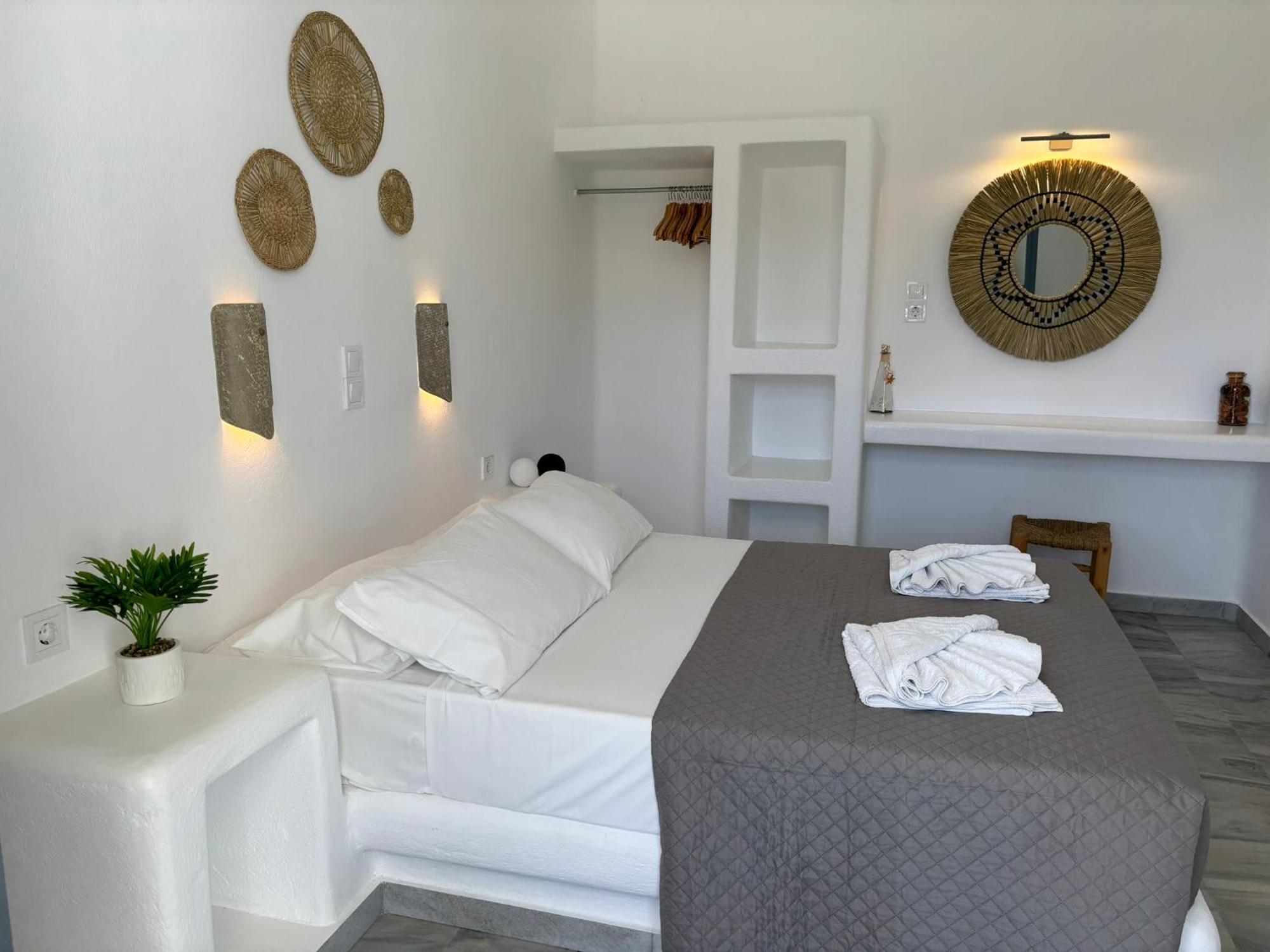 Magginas Studios Páros Dış mekan fotoğraf